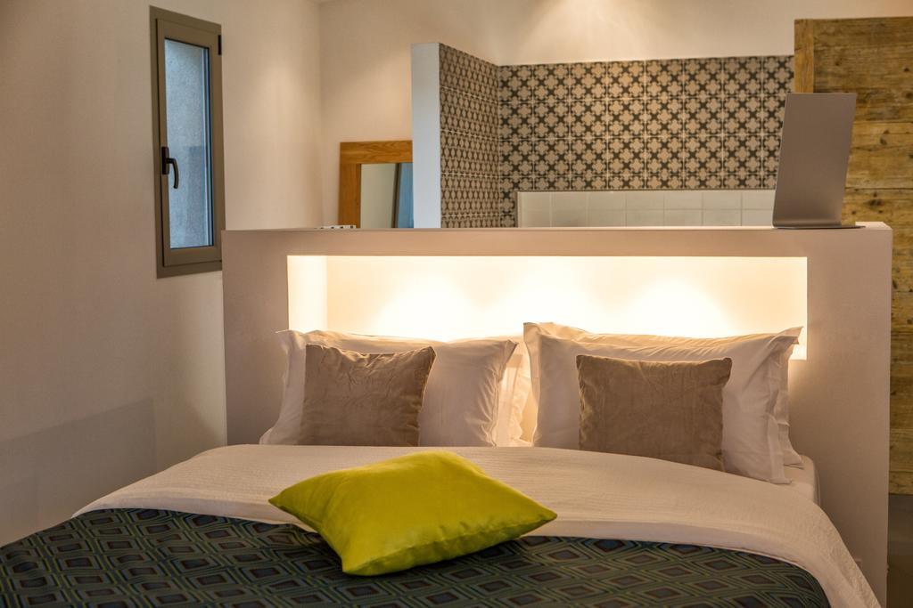 Hotel Les Chambres De Mila Bonifacio Бонифачо Экстерьер фото