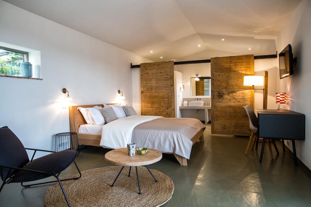 Hotel Les Chambres De Mila Bonifacio Бонифачо Экстерьер фото